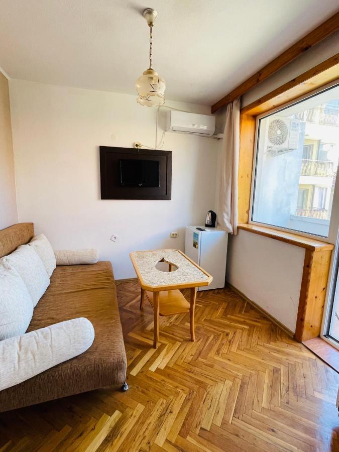 Private Rooms Trakiets Поморие Экстерьер фото